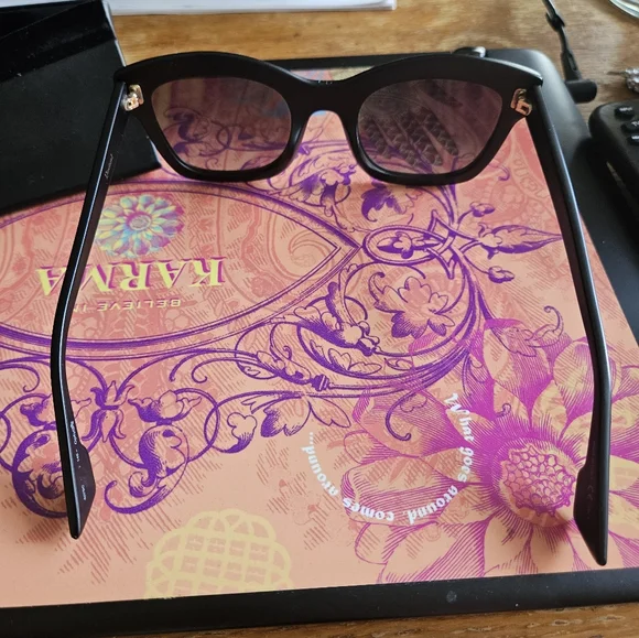 Christian DIOR Izon Sunglasses - Picture 5 of 8